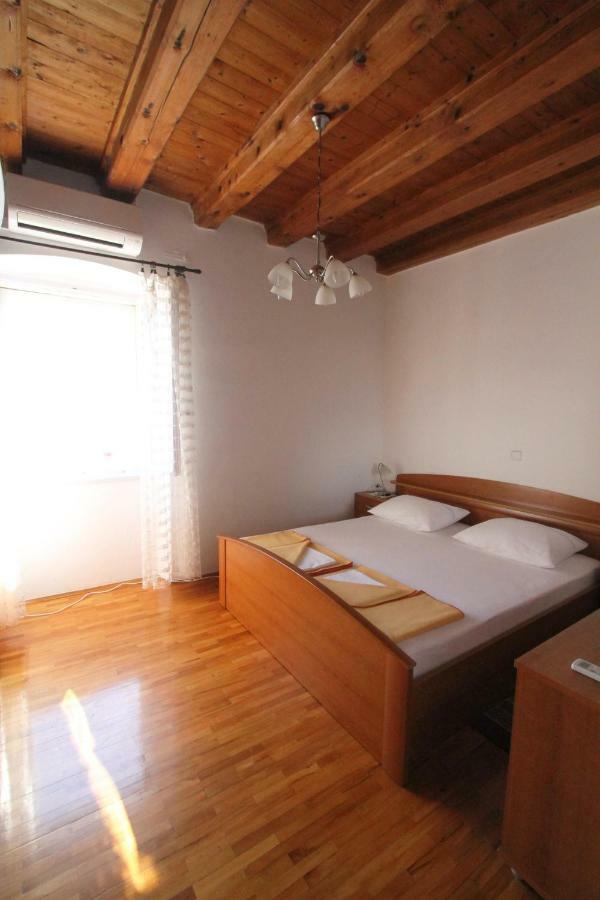 Seafront Rooms Hvar Town Exterior foto