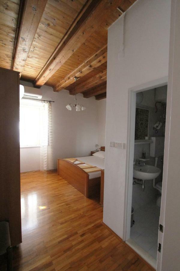 Seafront Rooms Hvar Town Exterior foto